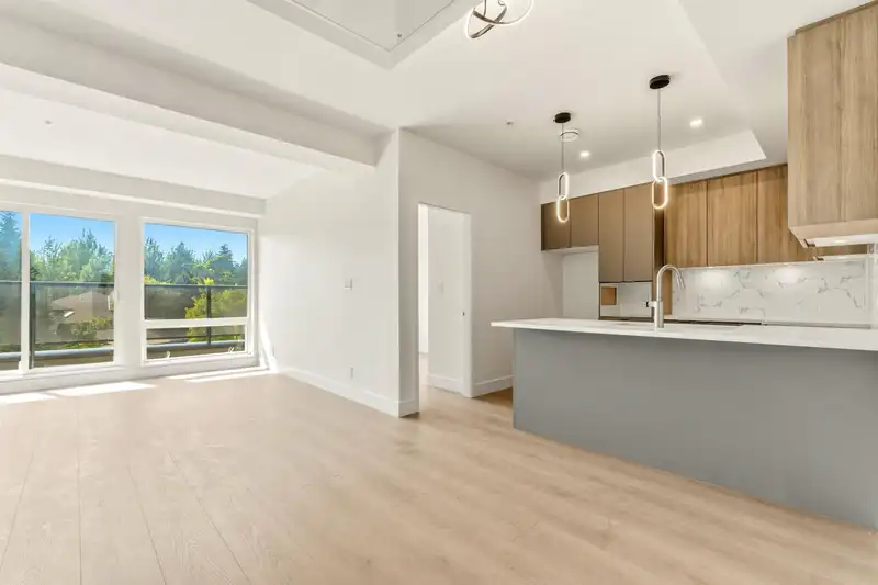 311 2233 156 STREET - photo 4 of 17