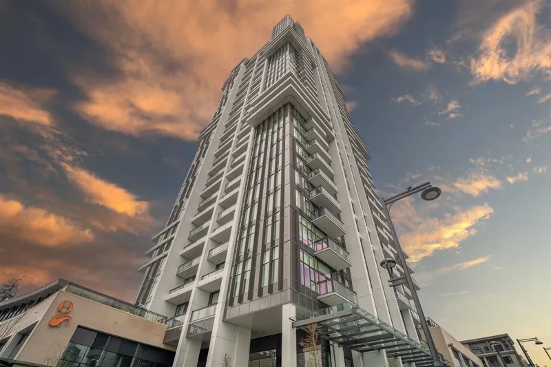 2901 13675 107A AVENUE - photo 2 of 11