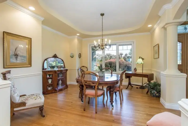 4961 55B STREET - photo 4 of 40