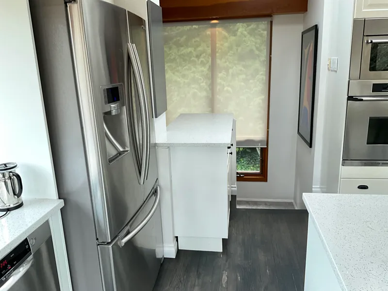 6080 EAGLERIDGE DRIVE - photo 3 of 16