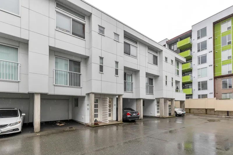 10 2505 WARE STREET - photo 3 of 25