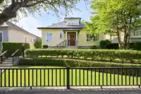 8013 17TH AVENUE - thumbnail 2