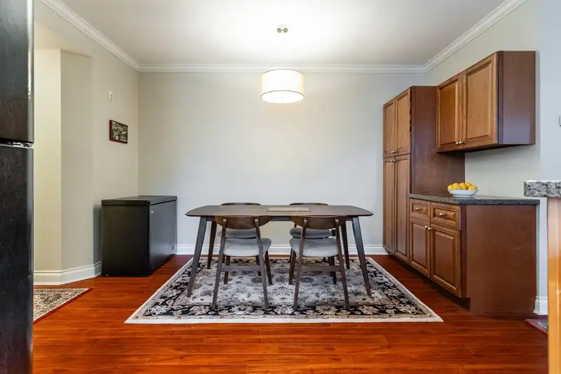 207 1787 154 STREET - photo 4 of 34