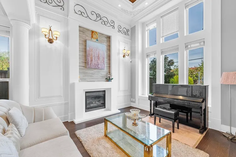 3388 NEWMORE AVENUE - photo 3 of 25