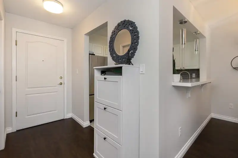 308 20088 55A AVENUE - photo 2 of 24