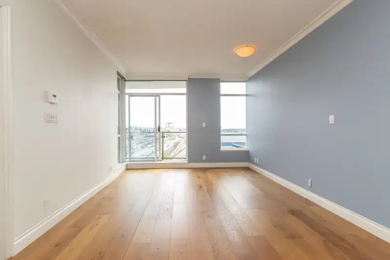 1003 172 VICTORY SHIP WAY - photo 3 of 37