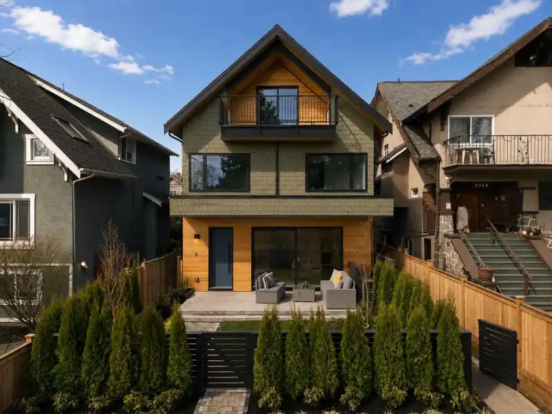 1 2755 W 11TH AVENUE - photo 1 of 38