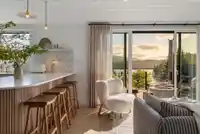 2375 CALEDONIA AVENUE - thumbnail 2