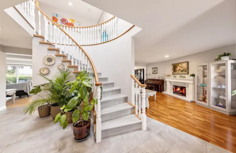 6560 BOUCHARD COURT - photo 2 of 25