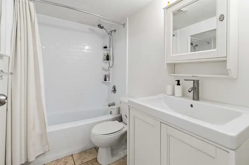 206 1334 W 73RD AVENUE - photo 3 of 12