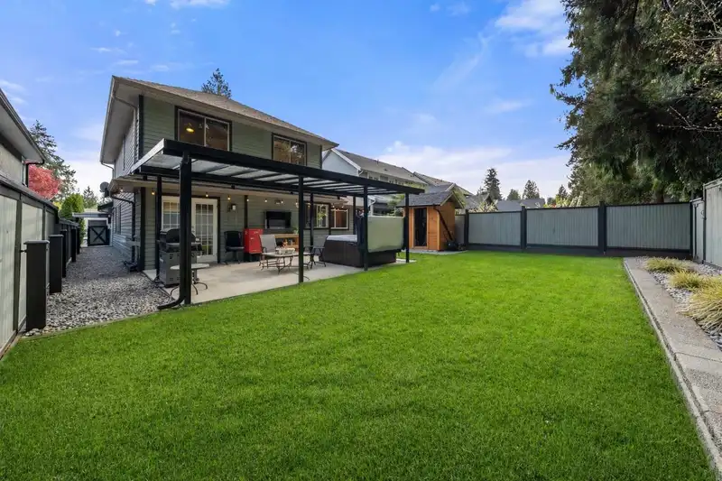 1216 PLATEAU DRIVE - photo 3 of 40