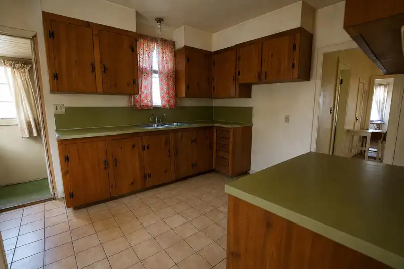 9400 PATTERSON ROAD - photo 4 of 21