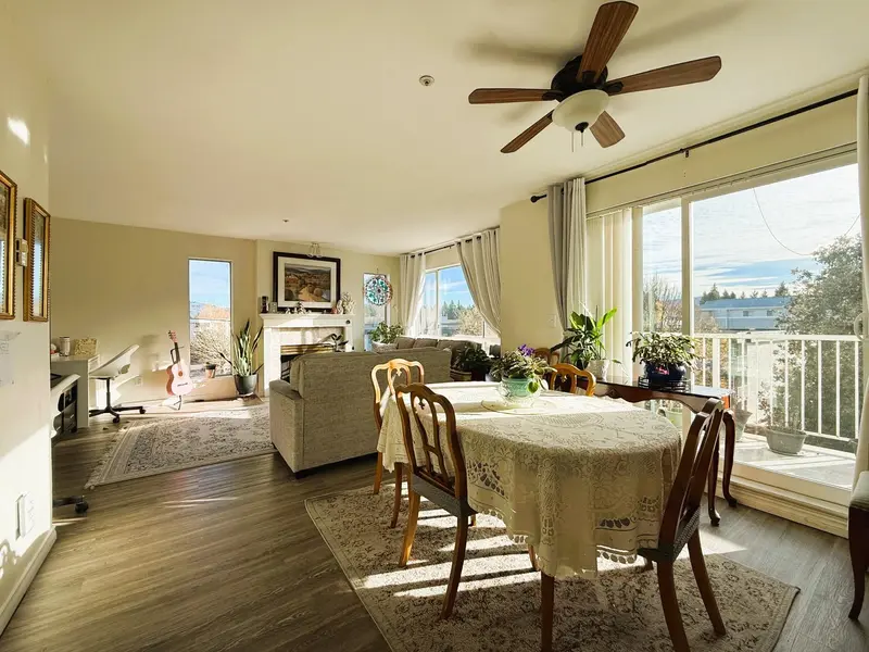 437 32830 GEORGE FERGUSON WAY - photo 3 of 14