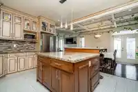 7532 144A STREET - thumbnail 11