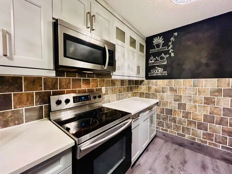205 7151 EDMONDS STREET - photo 4 of 21