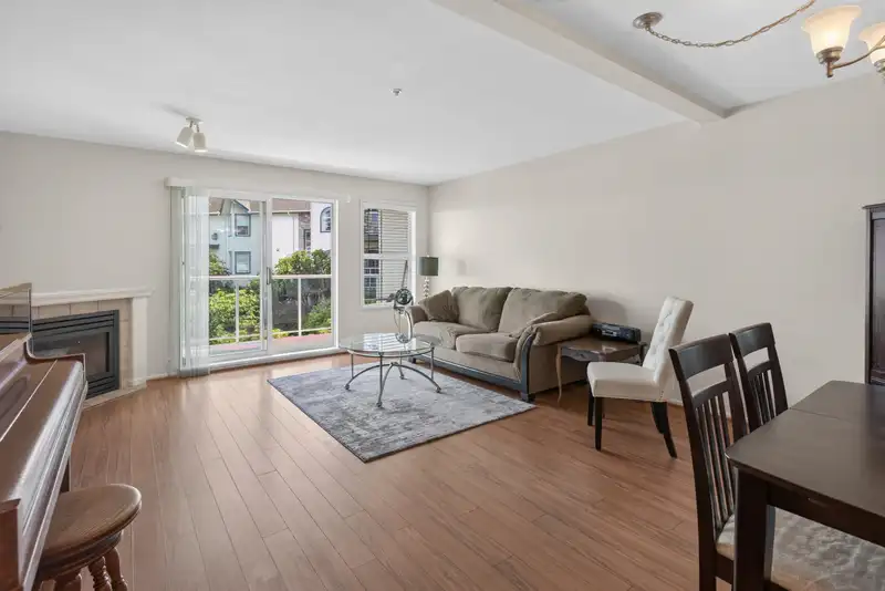 220 27358 32 AVENUE - photo 3 of 33