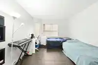 219 1760 SOUTHMERE CRESCENT - thumbnail 13