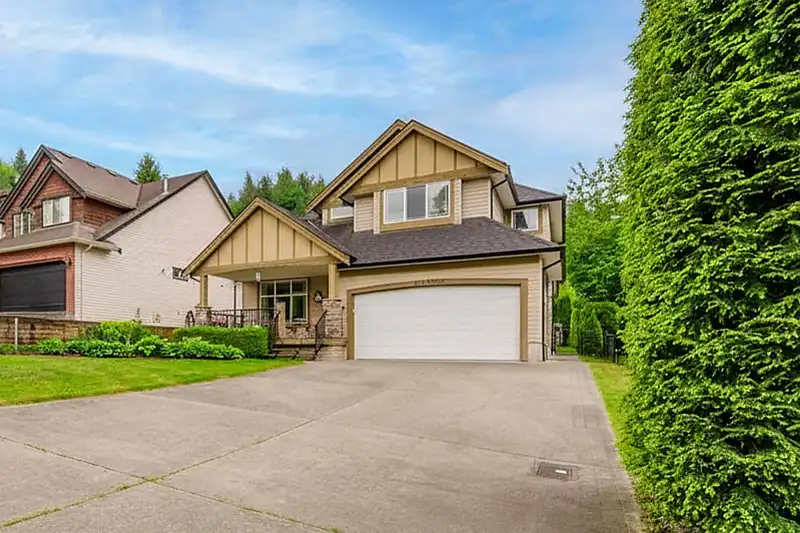 2 50072 PATTERSON ROAD - photo 1 of 40