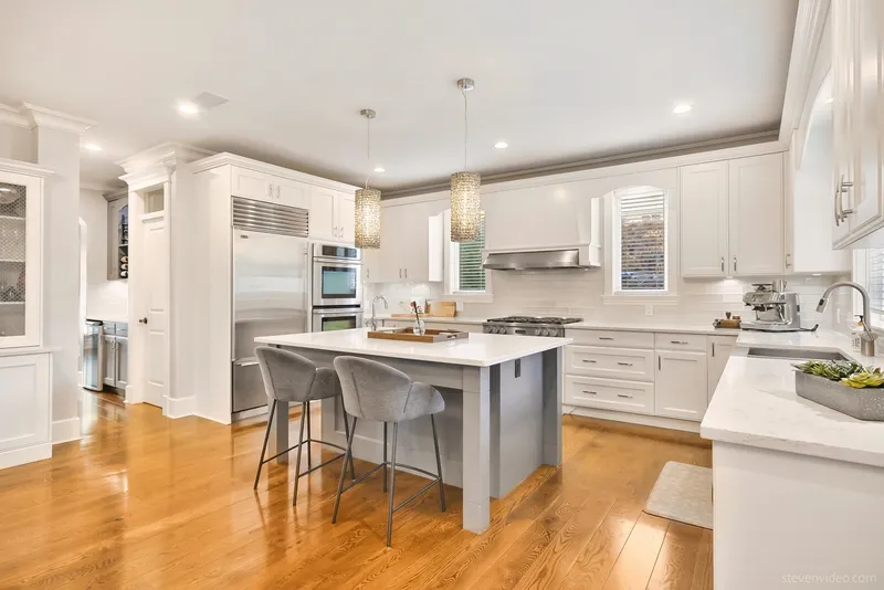 3668 159A STREET - photo 4 of 25