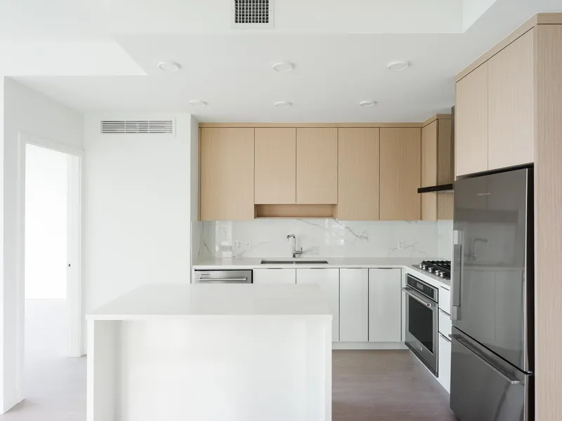 1408 699 WHITING WAY - photo 2 of 13