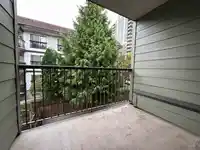 208 737 HAMILTON STREET - thumbnail 9