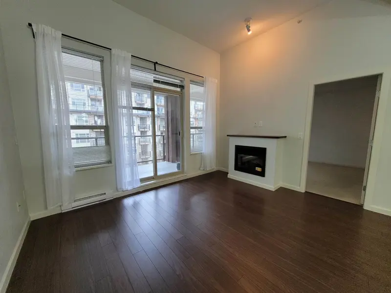 409 2484 WILSON AVENUE - photo 2 of 14