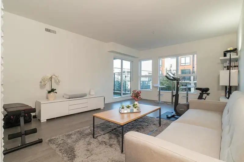 218 10177 RIVER DRIVE - photo 3 of 39