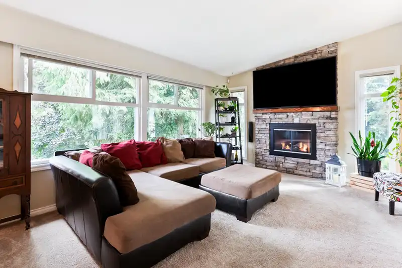 14231 75 AVENUE - photo 4 of 27