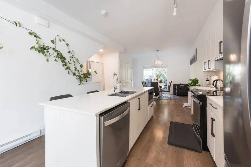 406 2267 MCKENZIE ROAD - photo 2 of 25