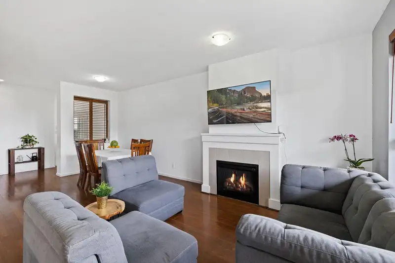 87 1369 PURCELL DRIVE - photo 3 of 40