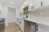 111 1011 FOURTH AVENUE - thumbnail 13
