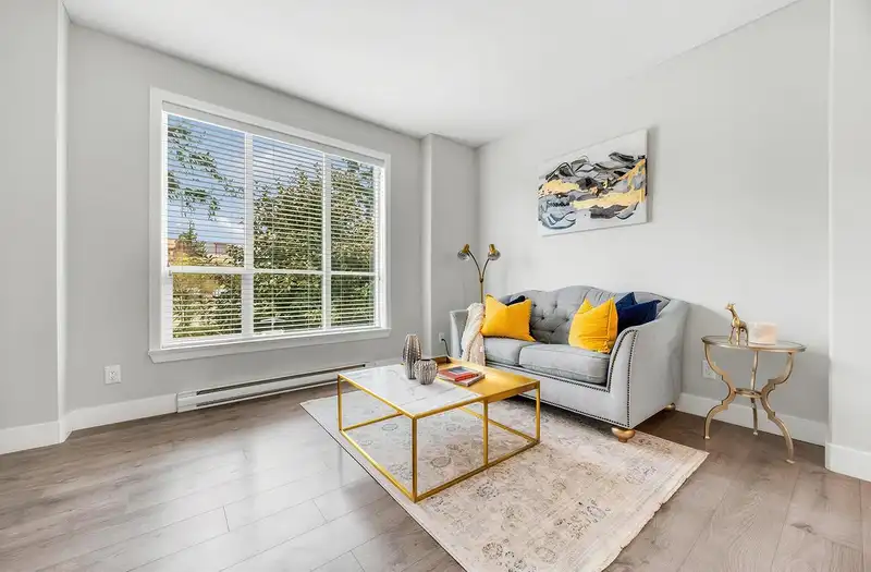 68 15405 31ST AVENUE - photo 2 of 33