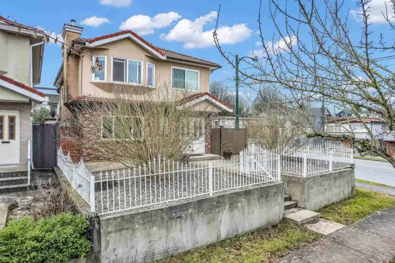2808 HORLEY STREET - photo 1 of 40
