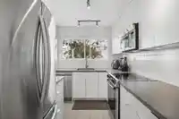 4 220 W 16TH STREET - thumbnail 19