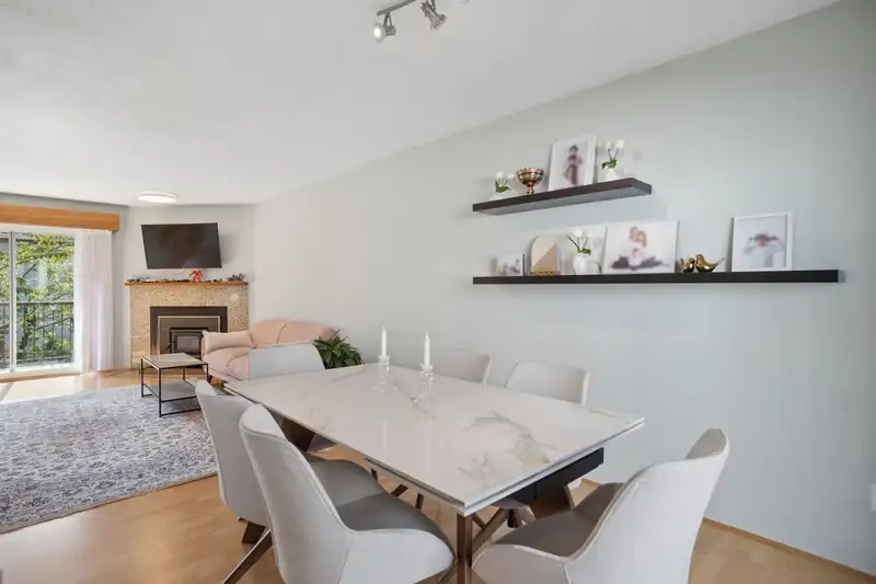 4 220 W 16TH STREET - photo 3 of 40