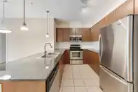 125 15380 102A AVENUE - thumbnail 3