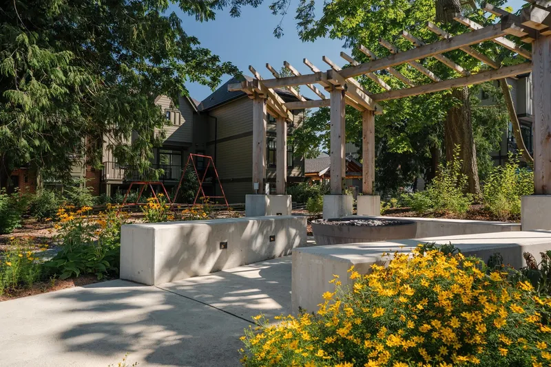 148 2350 165 STREET - photo 1 of 14