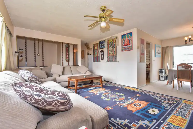 17841 57A AVENUE - photo 4 of 29
