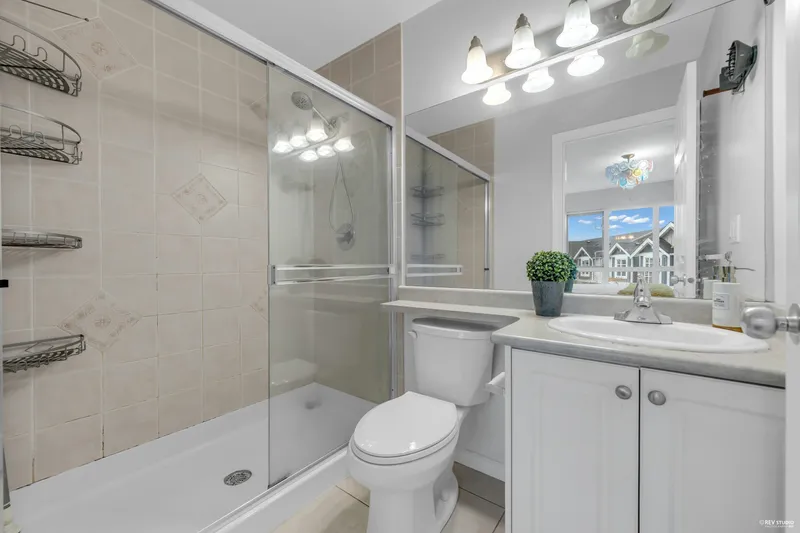 260 13020 NO. 2 ROAD - photo 3 of 14