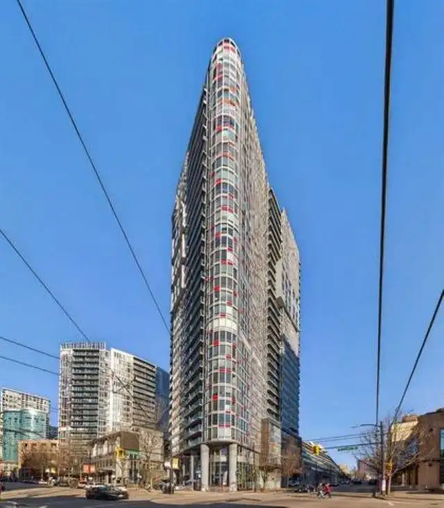 1502 233 ROBSON STREET - photo 1 of 27