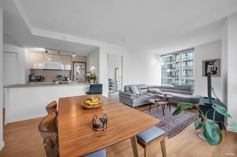 1502 233 ROBSON STREET - photo 4 of 27