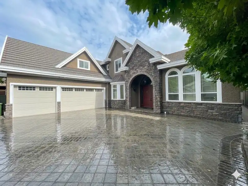 8120 PIGOTT ROAD - photo 1 of 40