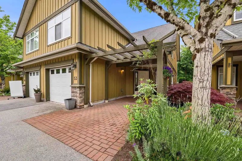 53 41050 TANTALUS ROAD - photo 2 of 33