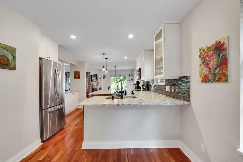 53 41050 TANTALUS ROAD - photo 4 of 33