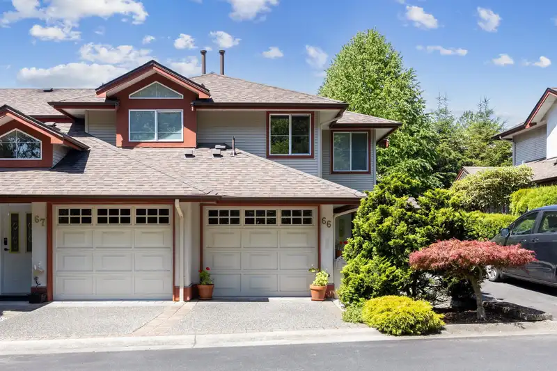 66 22740 116 AVENUE - photo 1 of 27