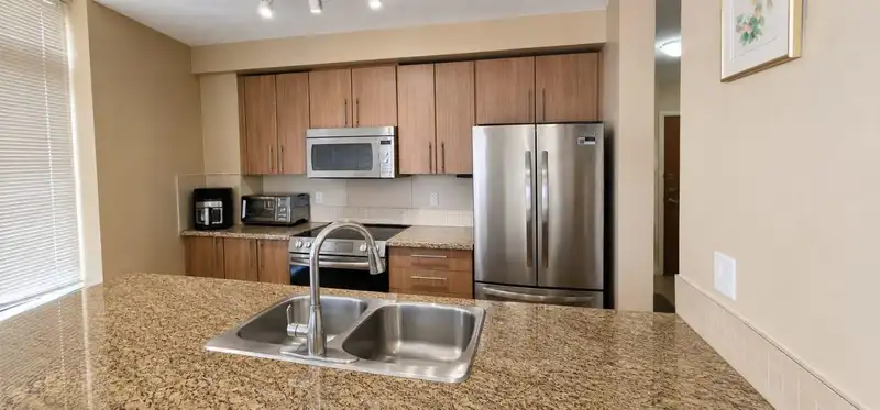 3306 898 CARNARVON STREET - photo 2 of 16