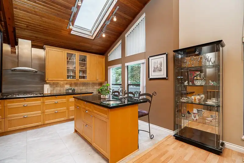 3090 WILLIAM AVENUE - photo 3 of 36
