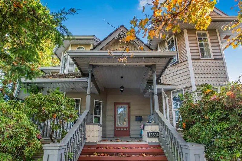 13596 60 AVENUE - photo 1 of 40