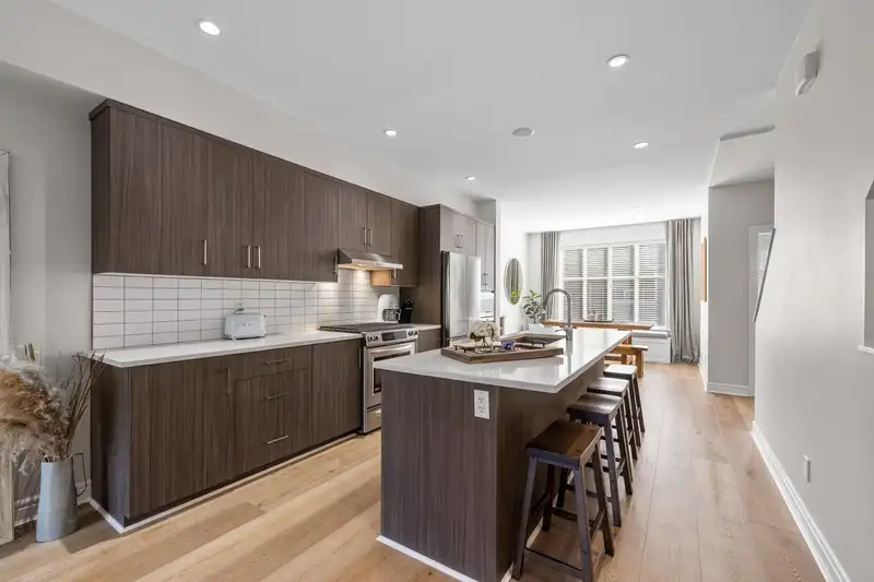 3 15588 32 AVENUE - photo 1 of 25