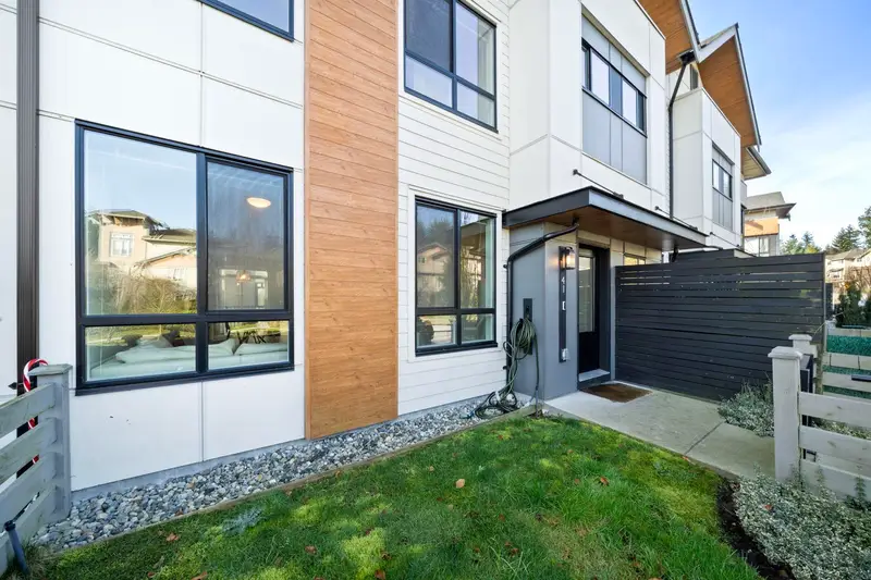 41 15151 EDMUND DRIVE - photo 3 of 25